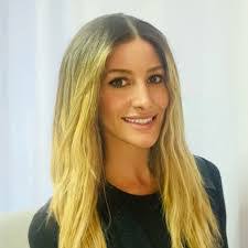 Danielle Quiles's Instagram, Twitter & Facebook