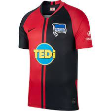 Buy the official hertha berlin home & away kit, plus training kit and personalise with your own name and number. Nike Hertha Berlin Sc Away Breathe Stadium 19 20 Red Goalinn