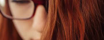 In una ciotola mescola l'hennè con acqua tiepida o infuso, fino ad ottenere un composto omogeneo e senza grumi. Sherazade A Cosa Serve E Come Si Fa Wingsbeat