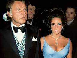Elizabeth taylor and richard burton, showing of the krupp diamond credit: Richard Burton Elizabeth Taylor Wearing Taylor Burton Diamond Official Jewelry By Design Website