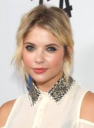 After wearing longer hair this past summer, ashley recently chopped much of it off. Ashley Benson Beauty Riot