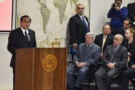 Alberto miguel espina otero (born 4 december 1956) is a chilean lawyer and politician. Subsecretario De Defensa Realiza Exposicion Con Ocasion De La Inauguracion Del Ano Academico De La Anepe Subsecretaria De Defensa Gobierno De Chile