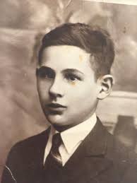 Calling ROSENBLUMs from TRANSYLVANIA ** This is a shot in the dark.  Rosenblum is a rather generic Jewish surname, however in Transylvania it  appears to have been uncommon. If you have