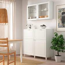 2 out of 5 stars from 20 genuine reviews on australia's largest opinion site find out how ikea besta compares to other living storage furniture pieces. Besta Aufbewkomb Turen Schubladen Weiss Smeviken Ostvik Kabbarp Klarglas Weiss Ikea Deutschland