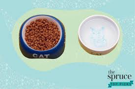 Cats require the right nutrients for them to develop into healthier. The 7 Best Cat Foods For Urinary Tract Health In 2021