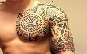 Küçük dövme modelleri tattoo geometrik şekilli sırt dövmeleri. Maori Dovme Sanatinin Tasarimi Ve Anlami Bos Levha