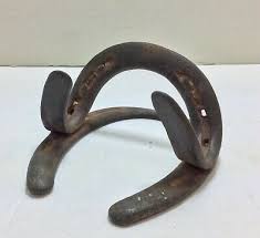 Mar 08, 2020 · lux decor fully understands what our customer's need, and strives to provide comfortable and reasonably priced goods for you with the aim to improve the quality of your life. Horseshoe Napkin Holder Steel Country Western Horse Shoe Decor Handmade Ebay