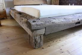 Bett Aus Alten Eichebalken Historisches Fachwerk Eichebalken Bett Mobel Holzbalken Bett