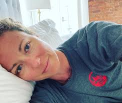 Cnn's brooke baldwin was visibly shocked when author charles kaiser used the racial slur while listing things donald trump's adviser stephen bannon allegedly said or did last night. Cnn Anchor Brooke Baldwin Recounts Relentlessness Of Covid 19 Deadline