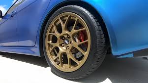 It is often used decoratively to enhance everyday items such as holiday ornaments, picture frames, windows and wineglasses. Uber Gold Wheel Kit Dip Your Wheels For An Amazing Effect Dipyourcar Dipyourcar Com