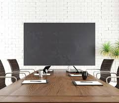 To Advise or To Preside?