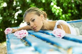 Frauen verhalten sich häufig gerade zu beginn sehr. Wie Verliebt Man Sich Match Patch