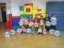 In den letzten jahren hat er zum teil eine veränderung in richtung familientag erlebt. Fasching In Der Tute Gemeinde Krummennaab