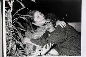 #alfonsina y el mar #mercedes sosa #sosa #alfonsina storni #storni #canción #ariel ramírez #mercedes sosa #tunes #i've been listening to this a lot the past few months so i figured #you know. Mercedes Sosa La Voz De La Esperanza De La Autora Danesa Anette Christensen Grafica La Notable Vida Y Carrera De La Leyenda Popular Argentina Y Ofrece Un Perfil Psicologico Que Revela