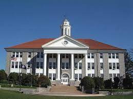 It has a total undergraduate enrollment of 19,895, its setting is city, and the campus size is 721 acres. James Madison University Rankings Tuition Acceptance Rate Etc