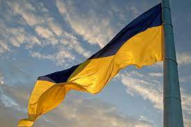 Його кольори відбивають національні традиції, що ідентифікують певну територію протягом історичного періоду. Z Dnem Derzhavnogo Prapora Ukrayini
