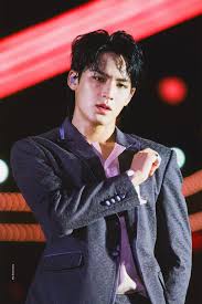 Kim mingyu (김민규) sahne adı: Mw On Twitter Seventeen Kim Mingyu Mingyu