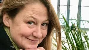 Juliet Thomas wins JBA Debut Writers Over 50 Award for 'inventive' crime  novel