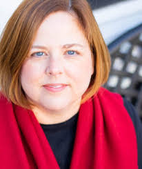 Lucinda Harper's Instagram, Twitter & Facebook