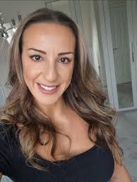 Kerry Lacey's Instagram, Twitter & Facebook