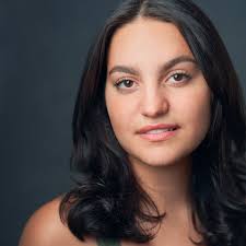 Lidia Barbosa de Almeida — Servant Stage