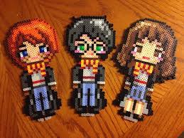 The Best Friends Trio From Harry Potter Found The Pixel Art On Deviantart Perlerbeads Perler Harry Potter Perler Beads Perler Crafts Perler Bead Templates