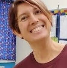 Sarah Blaisdell's Instagram, Twitter & Facebook