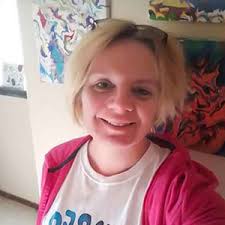 Success Story of an Artist, Student and Mom