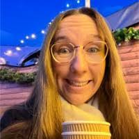 Sophie Singleton's Instagram, Twitter & Facebook