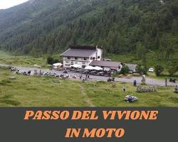 Immagine di Motociclista sul Passo del Vivione