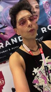 Brandon Rogers at Rever Walk