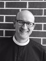 Daryl Hay's Instagram, Twitter & Facebook