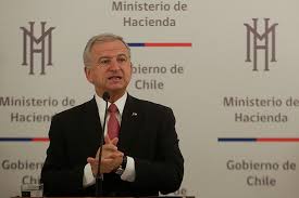 Hacienda remite a las comunidades autónomas para su firma los convenios de las ayudas directas. Felipe Larrain Es Reconocido Como El Ministro De Hacienda Del Ano Por The Banker