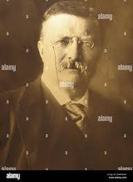 Edward Deakin's Instagram, Twitter & Facebook