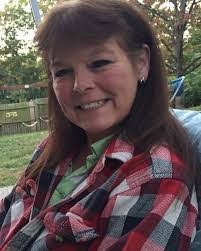 Jodi Pyle's Instagram, Twitter & Facebook