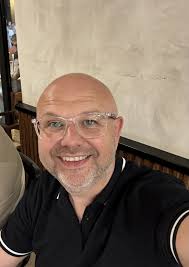 Hi all, we are just researching our options at the moment. Does anyone have  any experience of the key worker deposit contribution as offered by David  Wilson? Since they are offering 5%