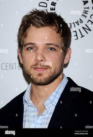 Max Thieriot che partecipa al Bates Motel: Rifare l'immagine di un'icona  del Cinema presentata dal Paley Center for Media tenuto al Paley Center for  Media di Los Angeles, USA Foto stock