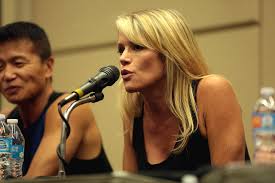 It is based on the popular mortal kombat series of fighting games by midway. Sonya Blade Wikiwand