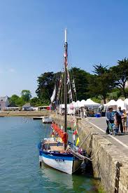 Le Sloop Pere Daniel Au Logeo Bretagne Golfe Du Morbihan Sarzeau