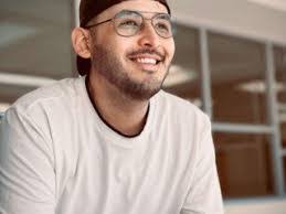 Juan Chaidez's Instagram, Twitter & Facebook