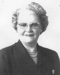 Lela Pierce's Instagram, Twitter & Facebook