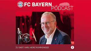 In zowel 1980 als 1981 werd hij verkozen tot europees voetballer van het jaar. Folge 6 Des Fc Bayern Podcast Mit Karl Heinz Rummenigge