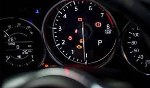 Mungkin ada yang rasa macam tak. 11 Simbol Amaran Pada Kereta Yang Anda Perlu Tahu