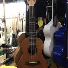 There's a niche selection of ukuleles. Woh Fatt Music House Chinatown 6 Tips