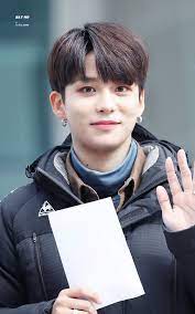 20 Idols Who Turn 20 In 2020 Allkpop In 2020 Kpop Boy Groups You Are My Friend