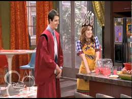 While their parents run the waverly sub station, the some of the bachelor's biggest stars and villains are back. Wizards Of Waverly Place Sneak Peak Three Maxes And A Little Lady Youtube
