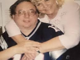 Stephanie Wight's Instagram, Twitter & Facebook