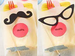Ein herkömmlicher kleber, den man im bastel. Schnurrbart Und Brille Fur Die Party Basteln Lecker