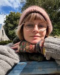 Ellen James (@ellenjamesmusic) • Instagram photos and videos