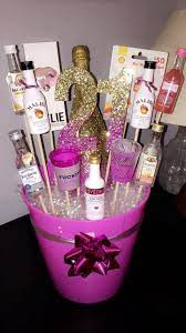 Give your loved one the best birthday party with these awesome 21st buying 21st birthday gifts for your average guy is pretty easy, the chances are they'll love anything alcohol related such as beer brewing kits, or bullet. Anstelle Des 21 Geburtstagsgeschenks Fur Die Braut Anstelle Braut Diygifti Weihnachten 21st Gifts 35th Birthday Gifts 21st Birthday Gifts